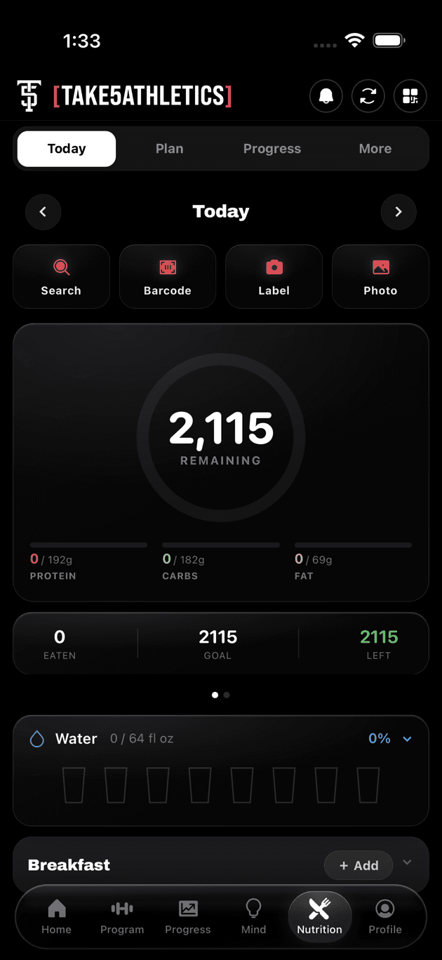 Nutrition screen showing remaining calories, protein, carb and fat targets, water tracking and meal logging